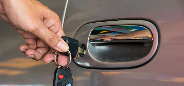 Car door lock repair in Commerce